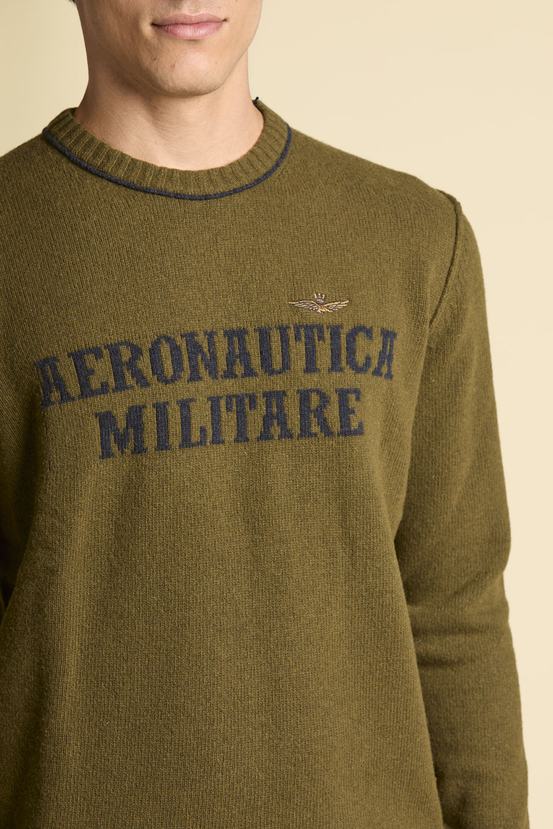 MAGLIONE IN LANA CON LOGO JACQUARD AERONAUTICA MILITARE VERDE OLIVA