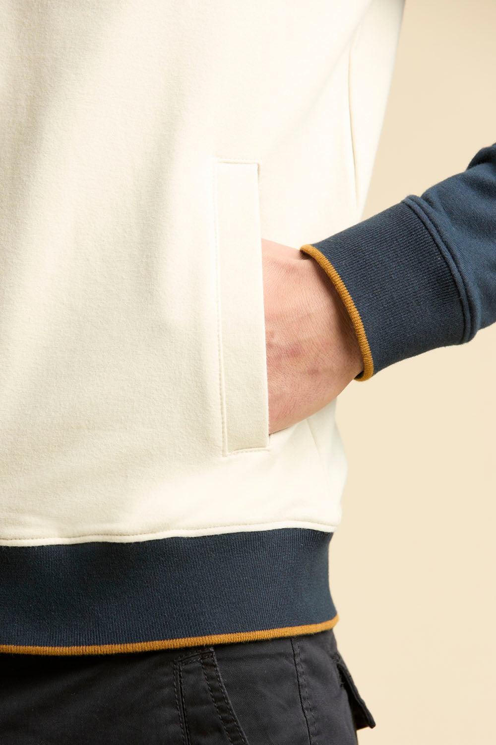 Felpa AERONAUTICA MILITARE full-zip ricamata Frecce Tricolori