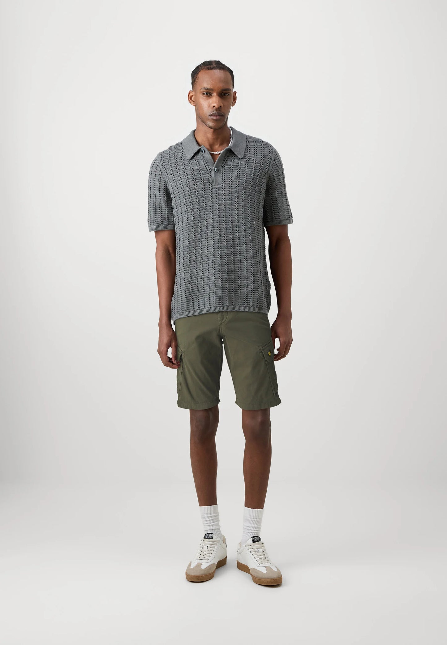 BERMUDA CARGO WEMBLEY CON TASCONI VERDE MILITARE