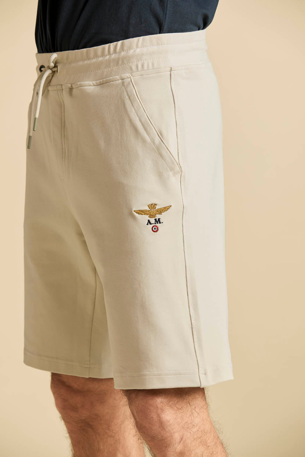 BERMUDA SHORTS UOMO AERONAUTICA MILITARE IN COTONE BIANCO GHIACCIO