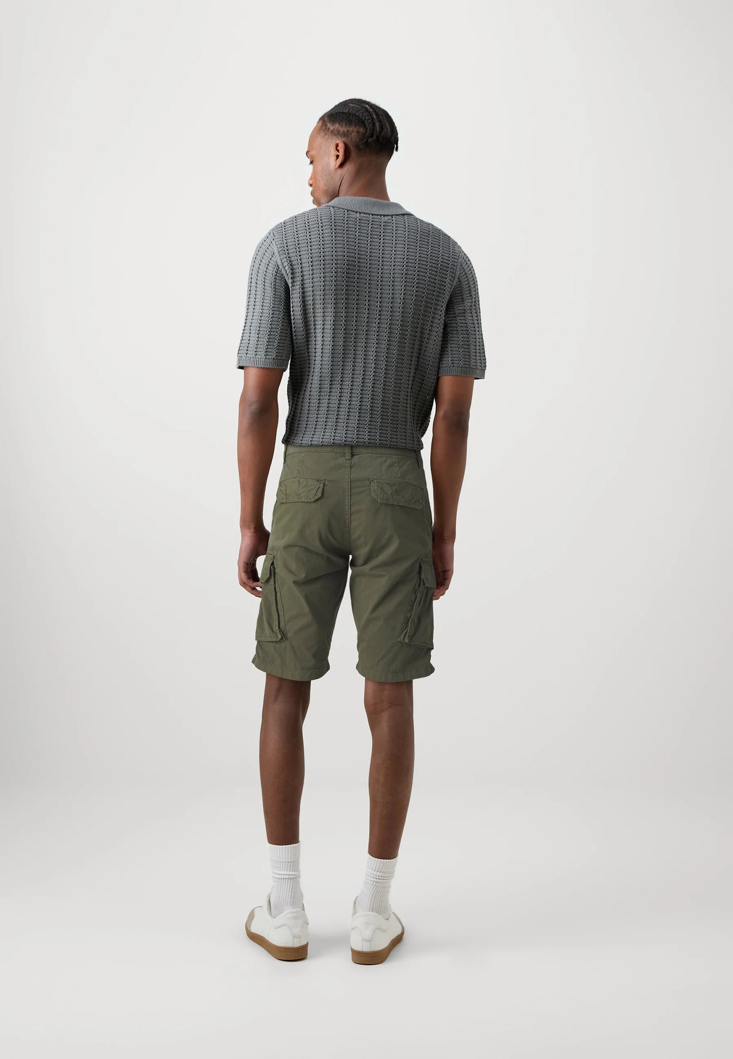 BERMUDA CARGO WEMBLEY CON TASCONI VERDE MILITARE