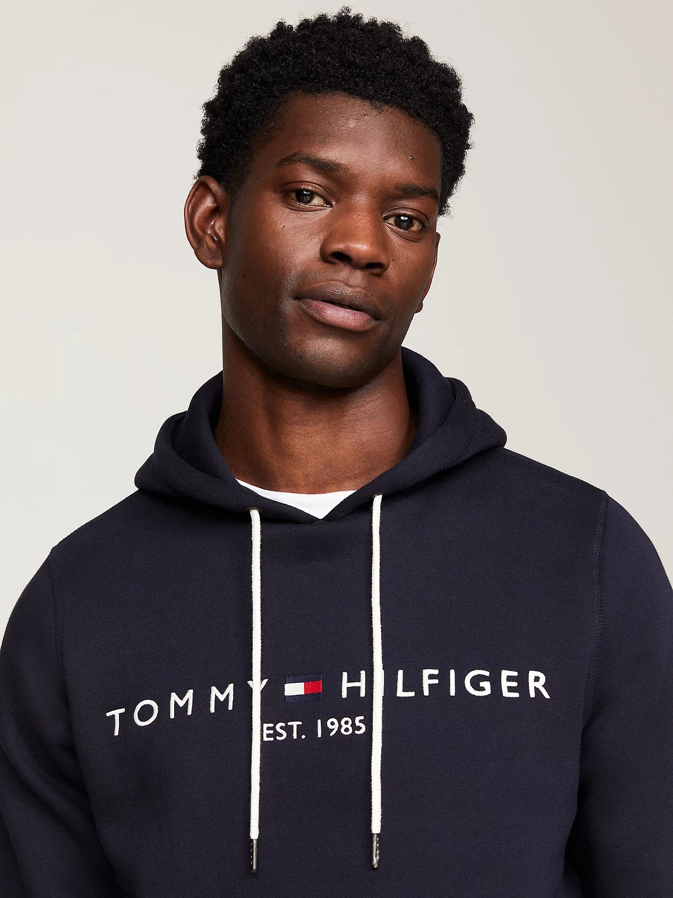 FELPA TOMMY HILFIGER UOMO CON CAPPUCCIO FELPATA LOGO RICAMATO BLU NAVY