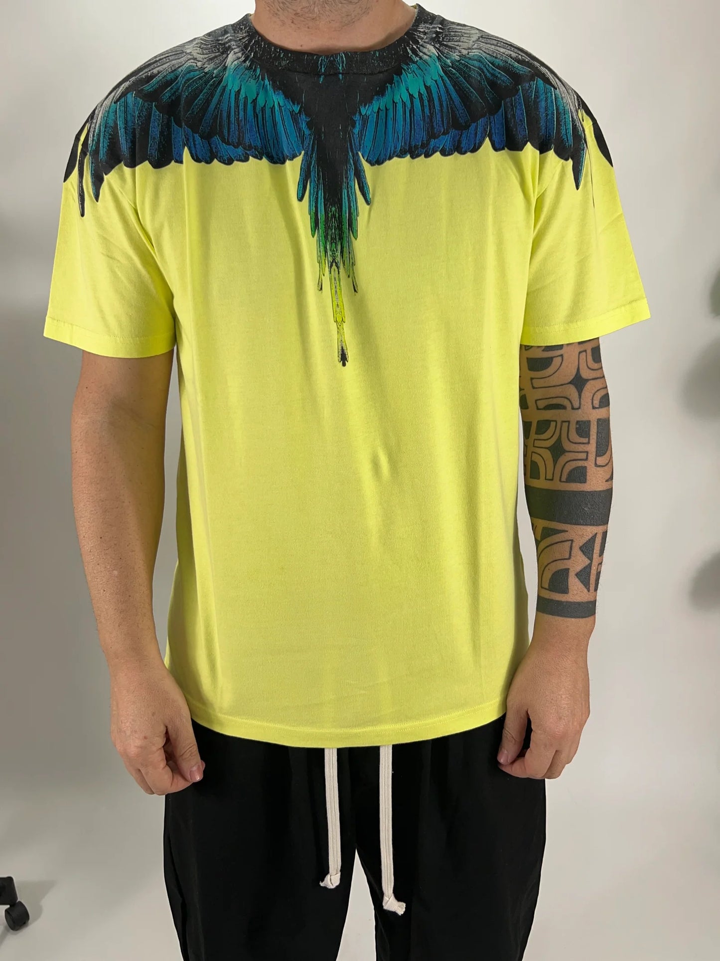 MARCELO BURLON T-SHIRT MEZZA MANICA COUNTY OF MILAN GIALLO