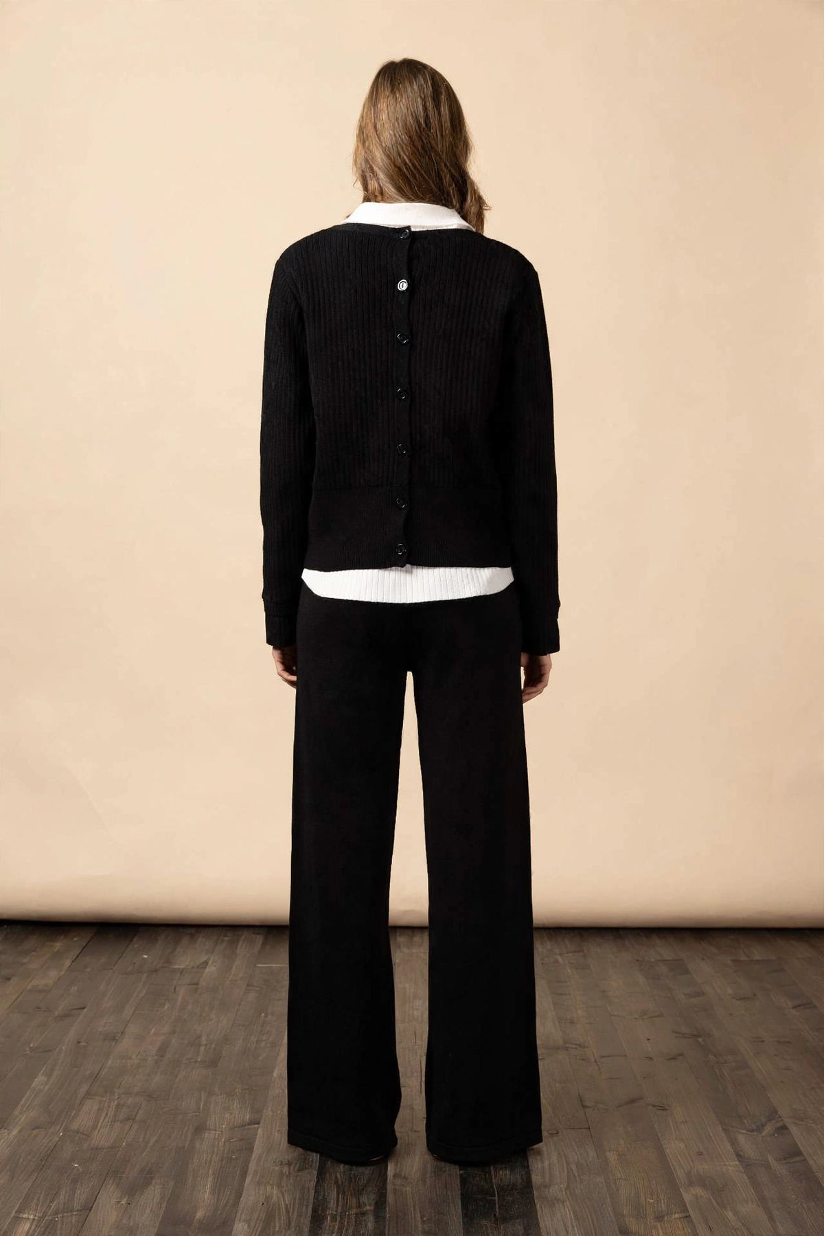 AN AIM TWIN SET CONTRAST Q0070